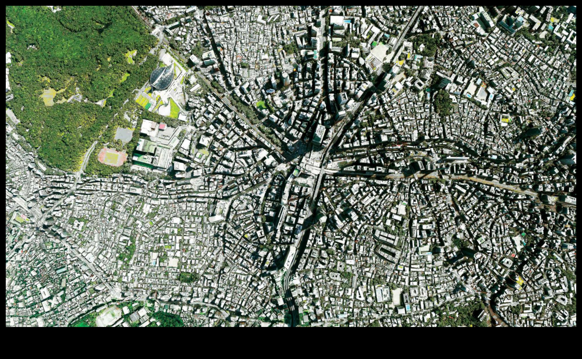 אוטופיה עירונית: שליטה בטכניקות למציאת יופי בכאוס בעיר