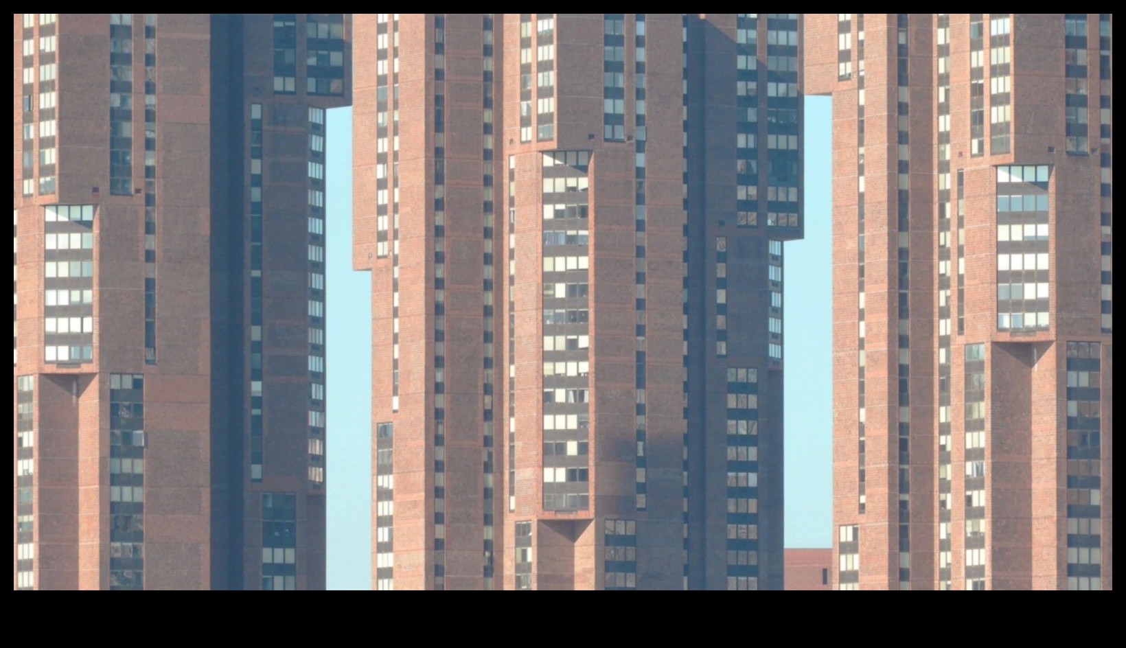 פיקסלים שירה: יצירת פסוקים חזותיים בצילום מופשט