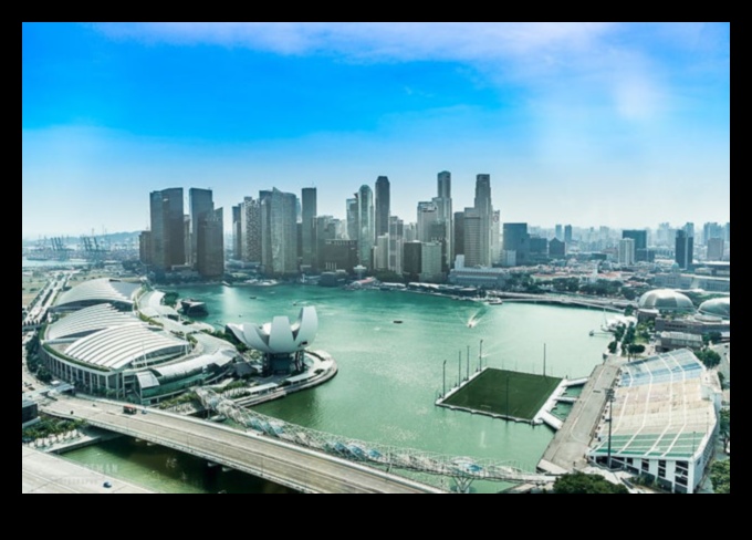 אודיסיאה עירונית: חקר נופים עירוניים דרך העדשה