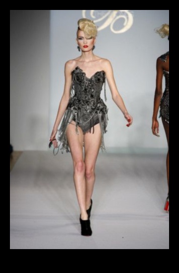 בלונדיניות אופנה עילית: תסרוקות בהשראת מסלול למעצבי טרנדים