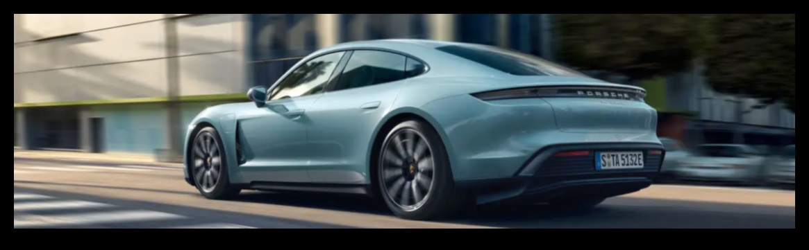 אגדות יוקרה: חוגגים את המשיכה הנצחית של כלי רכב אייקוניים